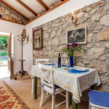 Gorgeous In With House Sea View