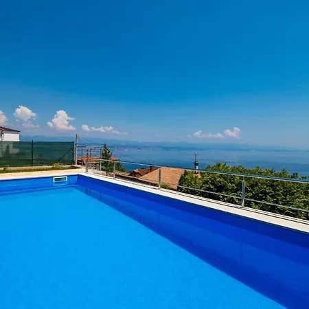 Gorgeous In With House Sea View