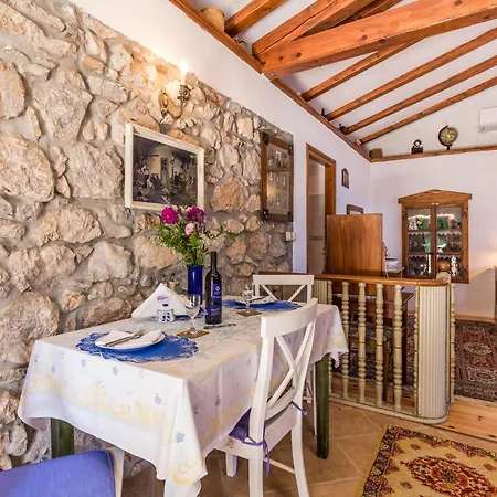 Holiday home Gorgeous In With House Sea View Lovran
